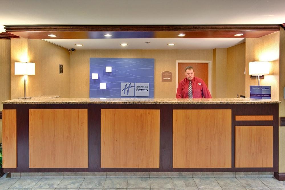 Holiday Inn Express Flint-Campus Area By Ihg Ngoại thất bức ảnh