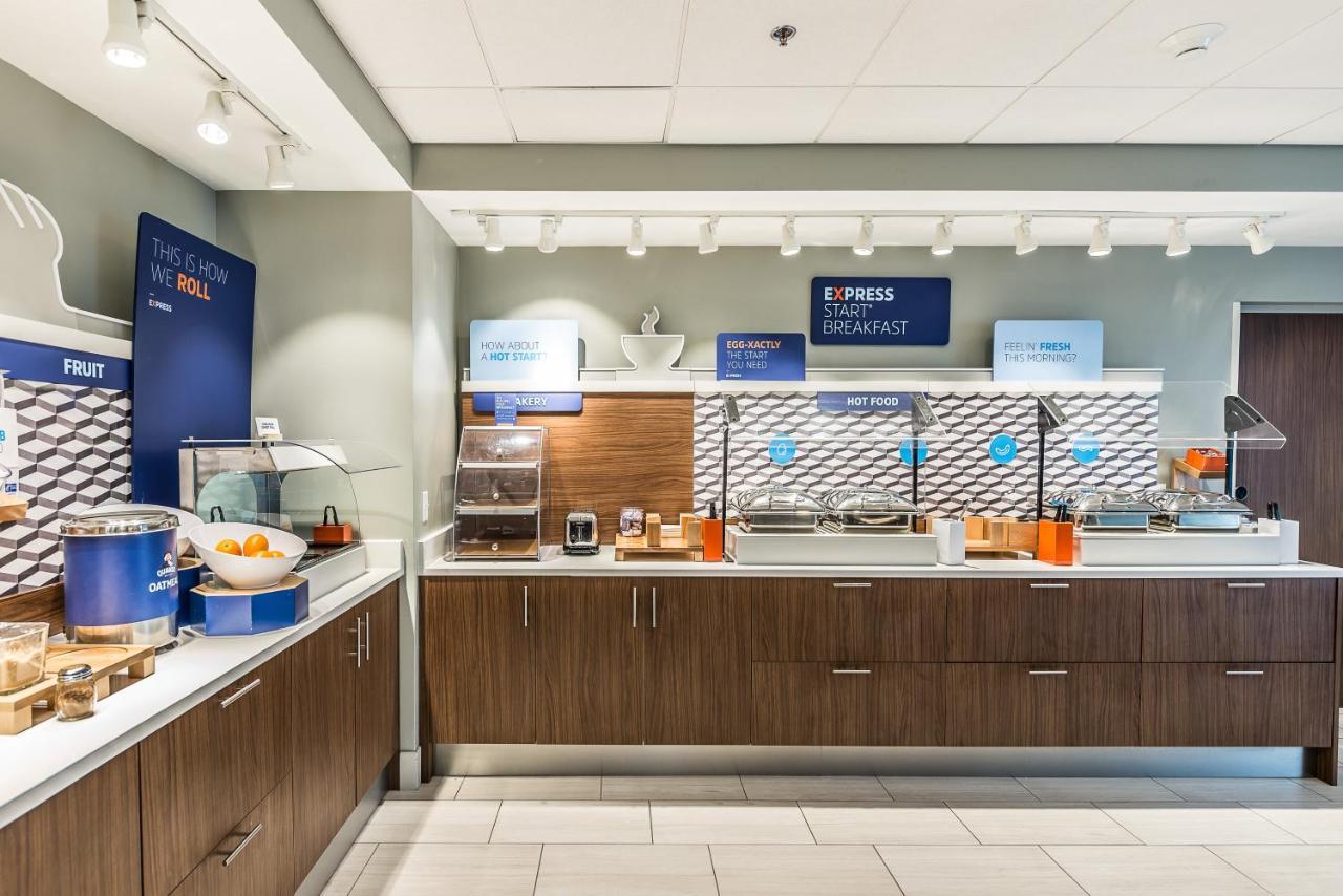 Holiday Inn Express Flint-Campus Area By Ihg Ngoại thất bức ảnh